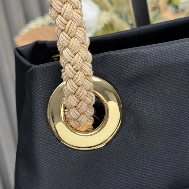 Minimalist Prada Bucket Bags 45251