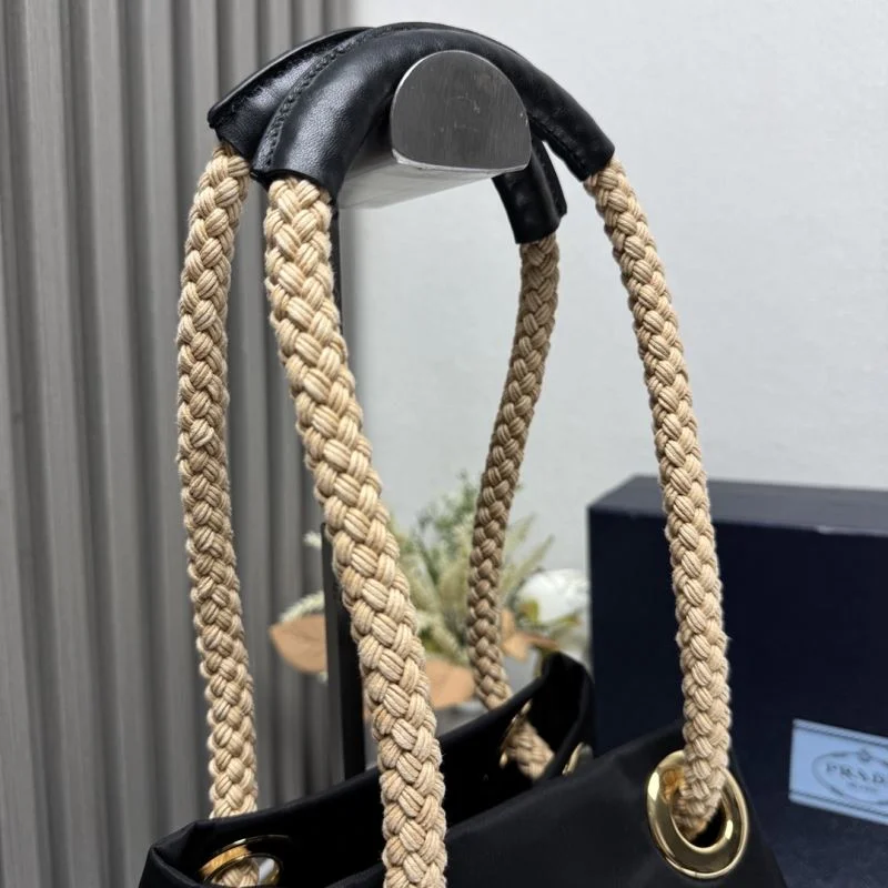 Minimalist Prada Bucket Bags 45251