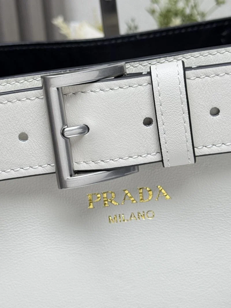 Trendy Prada Bucket Bags 45197