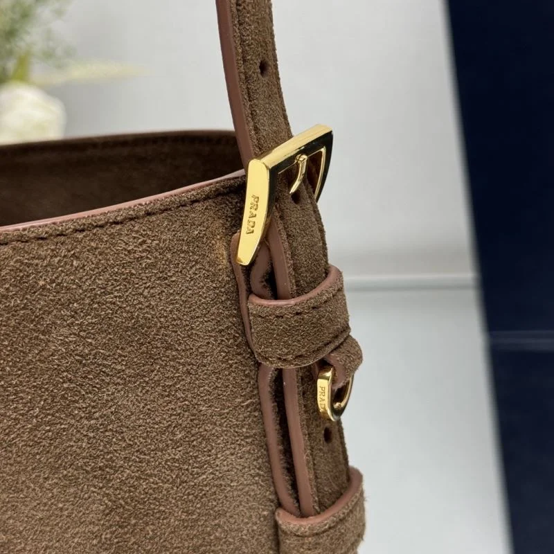 Prada Bucket Bags UrbanStyle 45207