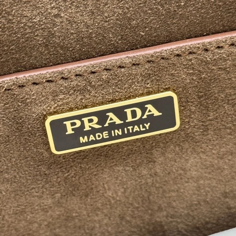 Prada Bucket Bags UrbanStyle 45207
