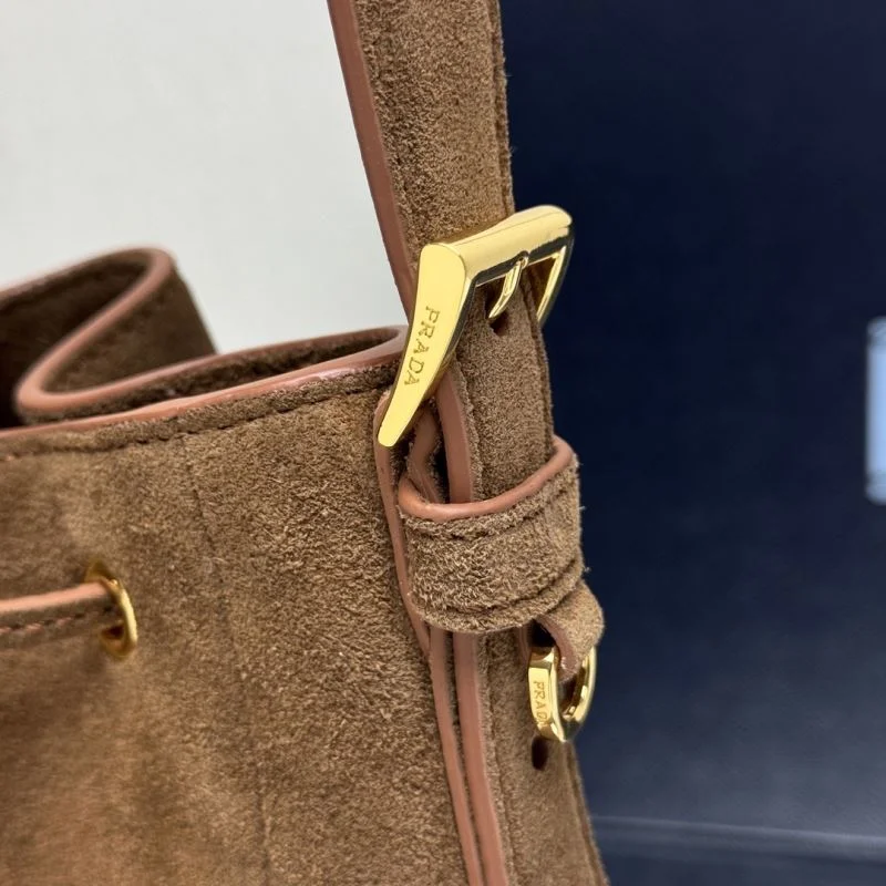 Prada Bucket Bags Supportive 45227