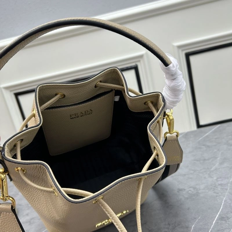 Breathable Prada Bucket Bags 83135