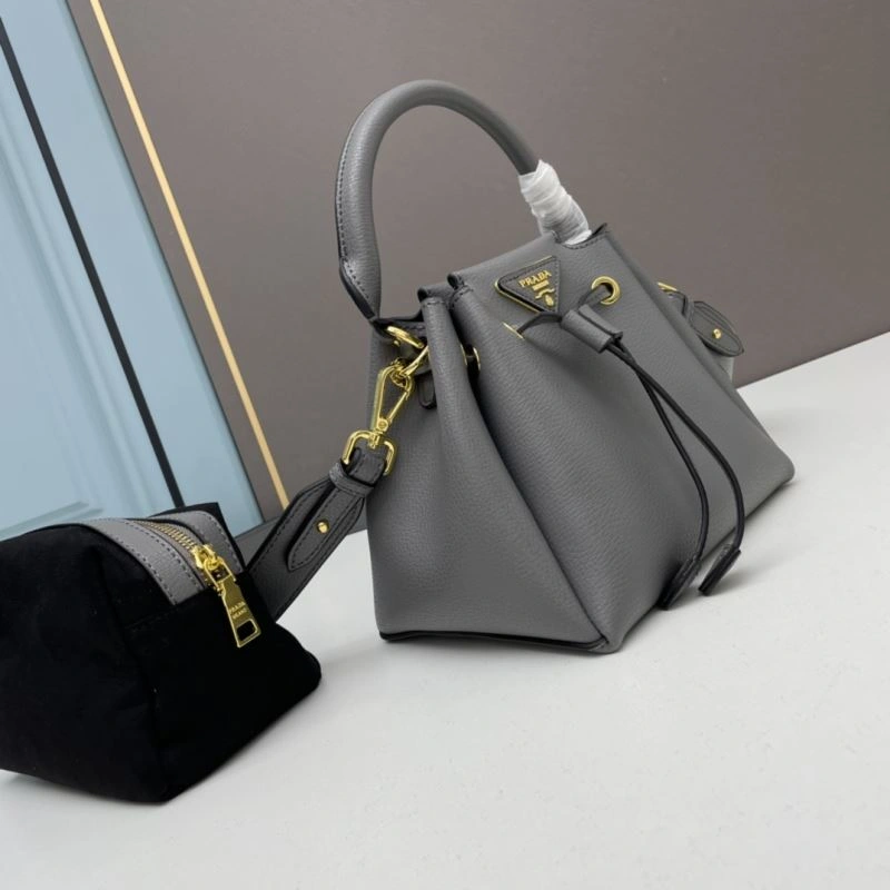 Prada Bucket Bags EasyMatch 83126