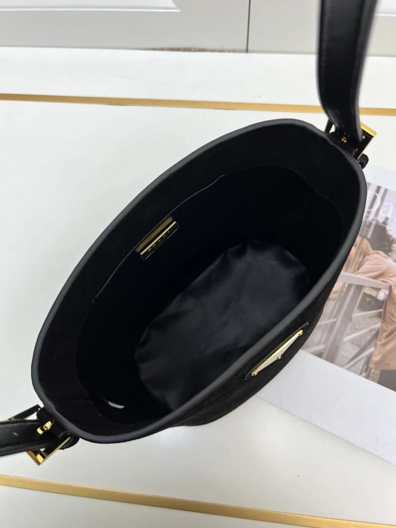Snug Prada Bucket Bags 83133