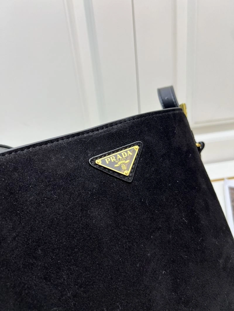Snug Prada Bucket Bags 83133