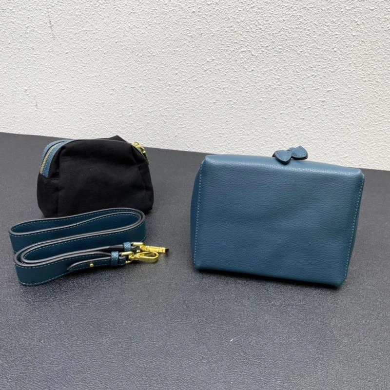 Comfortable Prada Bucket Bags 83118