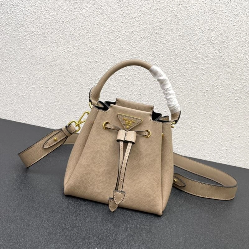 Prada Bucket Bags Supportive 83194