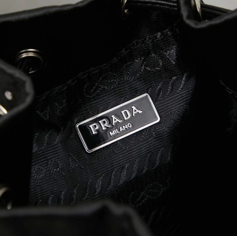 TimelessDesign Prada Bucket Bags 88400