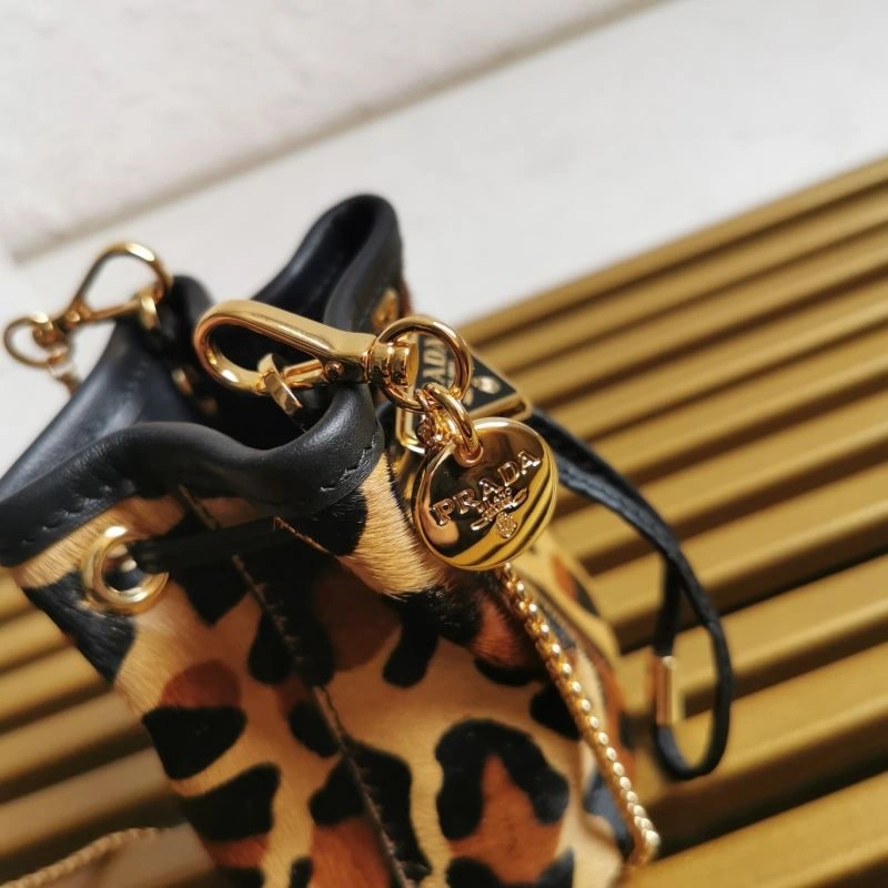 Prada Bucket Bags FlexibleFit 60681