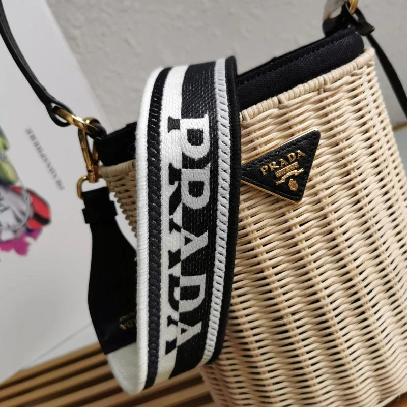 Prada Bucket Bags ZipUp 45063