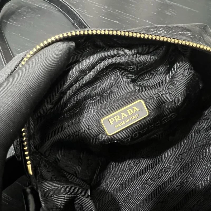 Attractive Prada Bucket Bags 55640