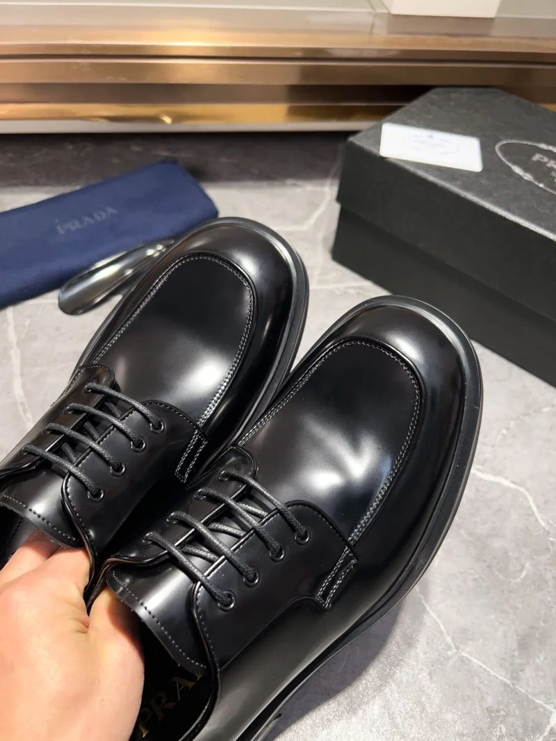 Prada Business Shoes Premium 35736