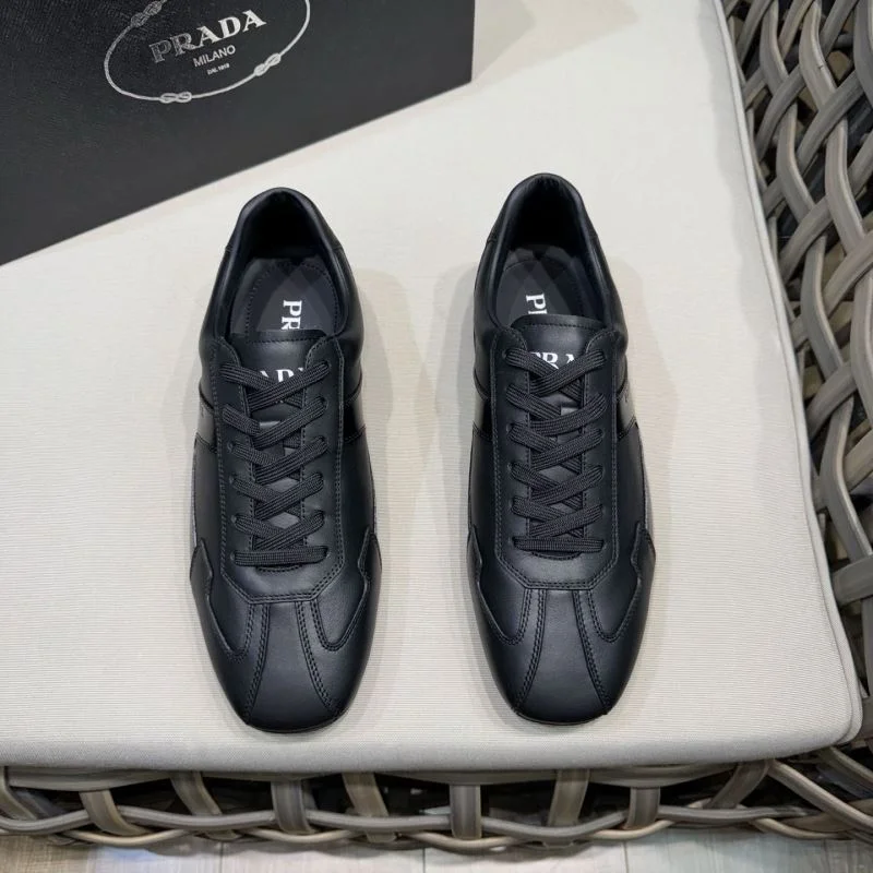 Prada Business Shoes Bright 35743