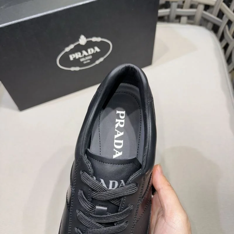 Prada Business Shoes Bright 35743