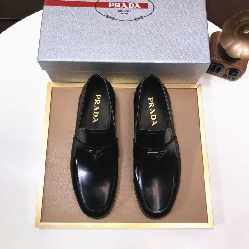 Versatile Prada Business Shoes 35732