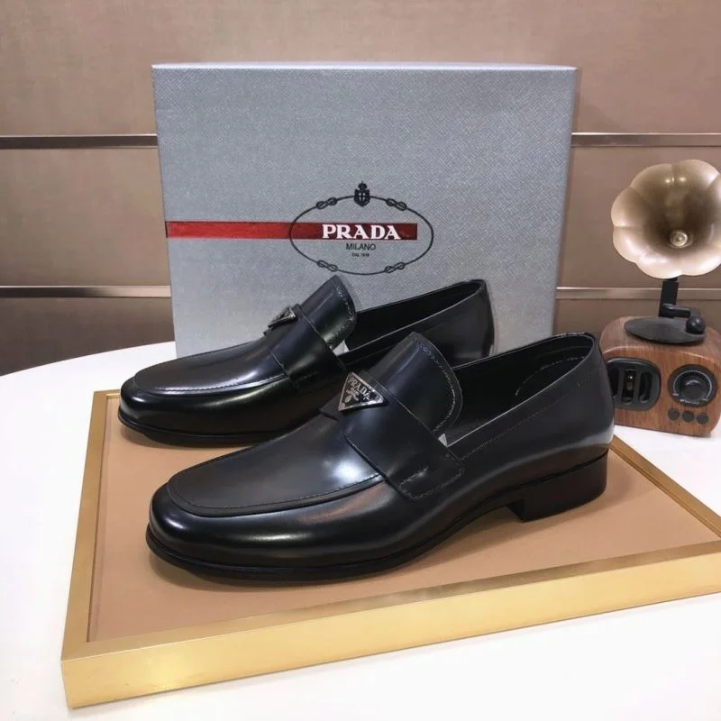 Versatile Prada Business Shoes 35732
