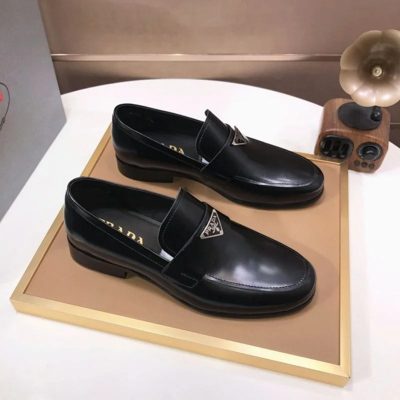 Versatile Prada Business Shoes 35732