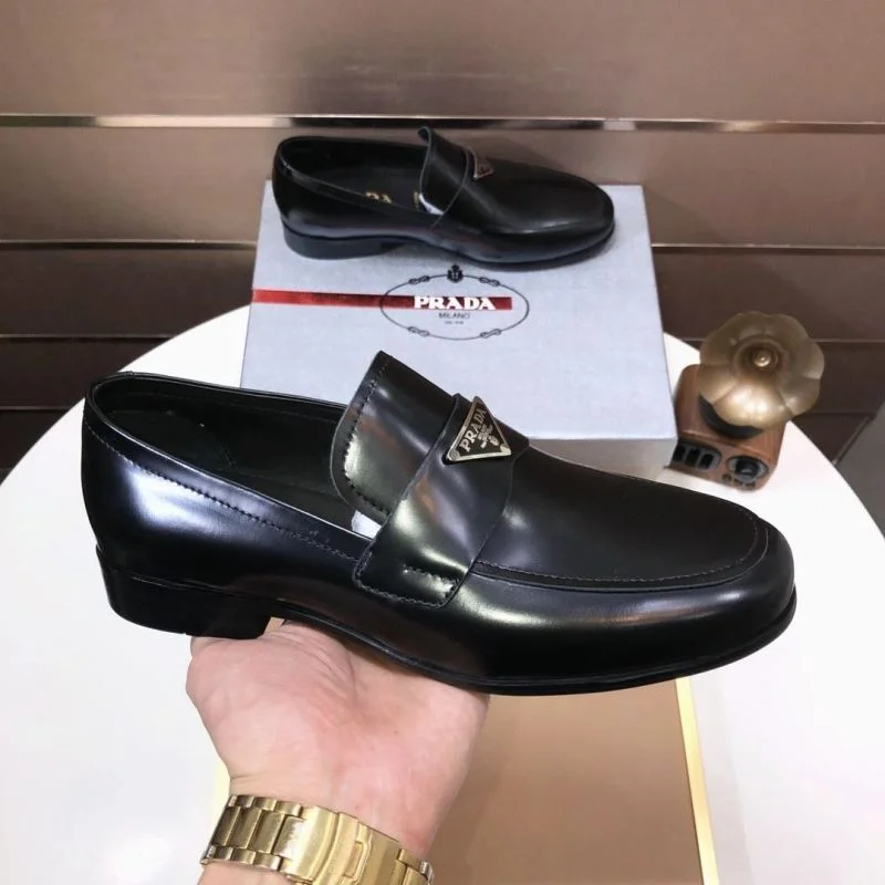 Versatile Prada Business Shoes 35732