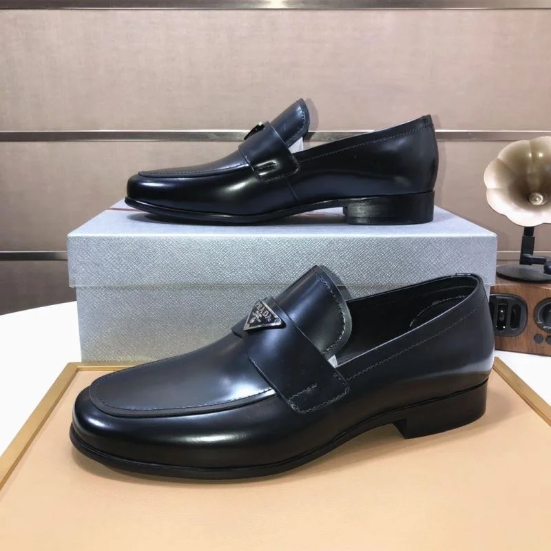 Versatile Prada Business Shoes 35732