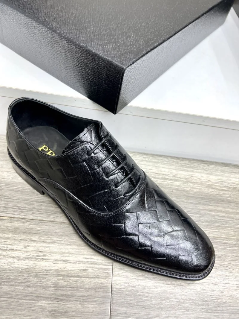 Tailored Prada Business Shoes 35719