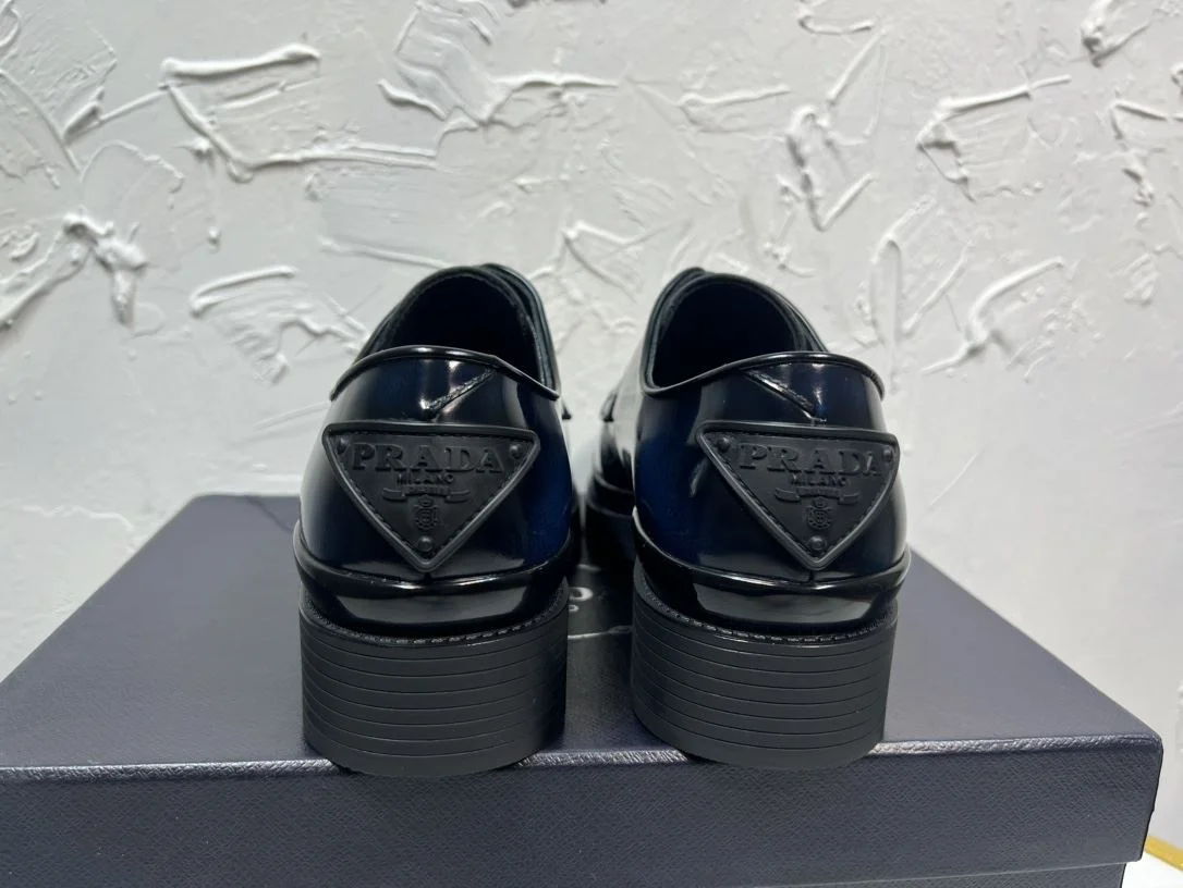 Prada Business Shoes Premium 34281
