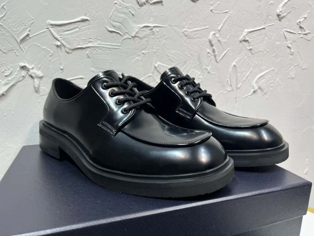 FashionForward Prada Business Shoes 34250