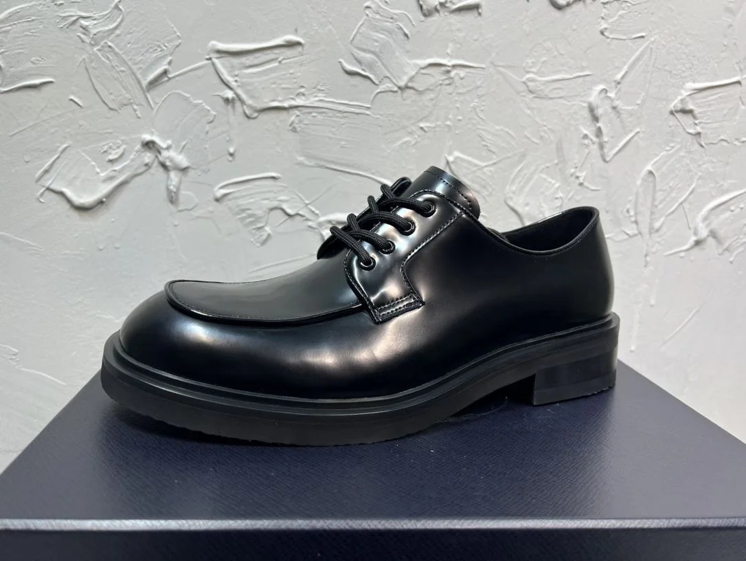 FashionForward Prada Business Shoes 34250