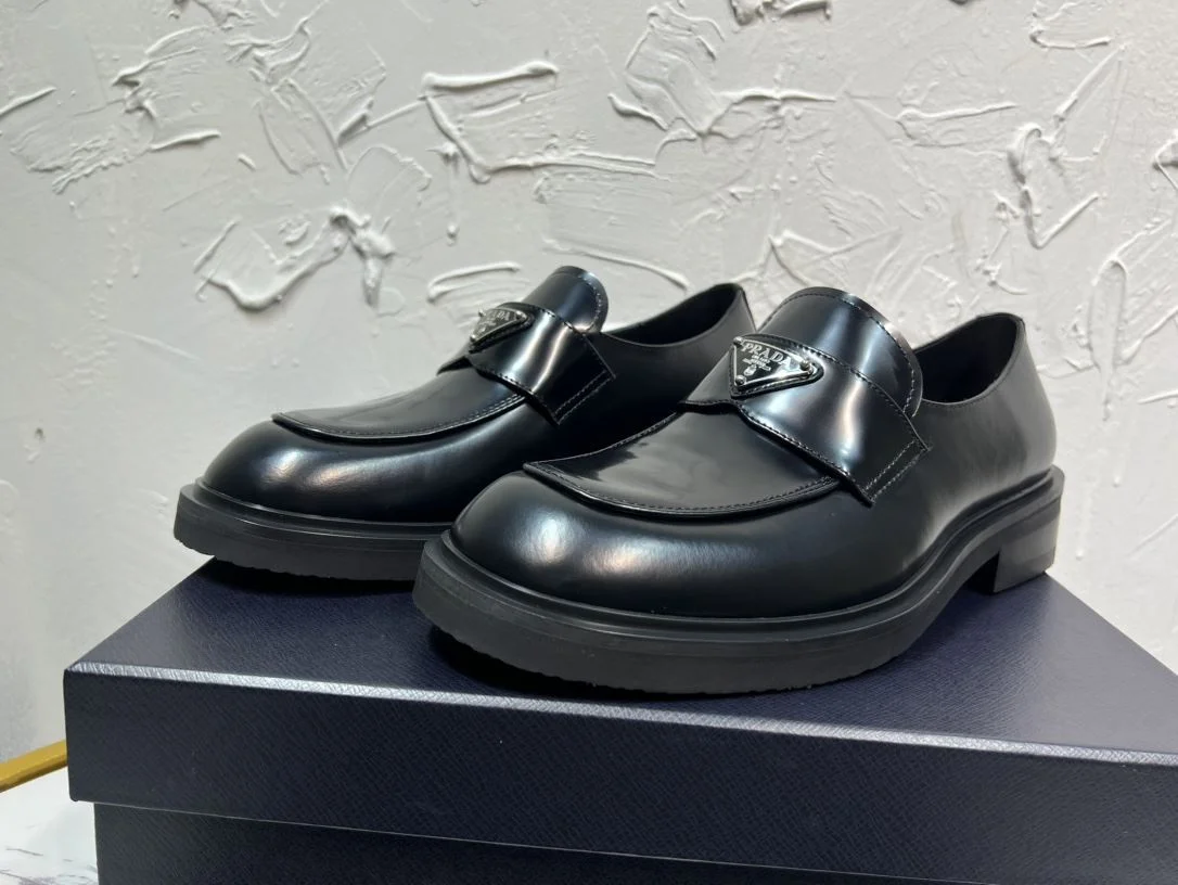 Prada Business Shoes Resilient 34260
