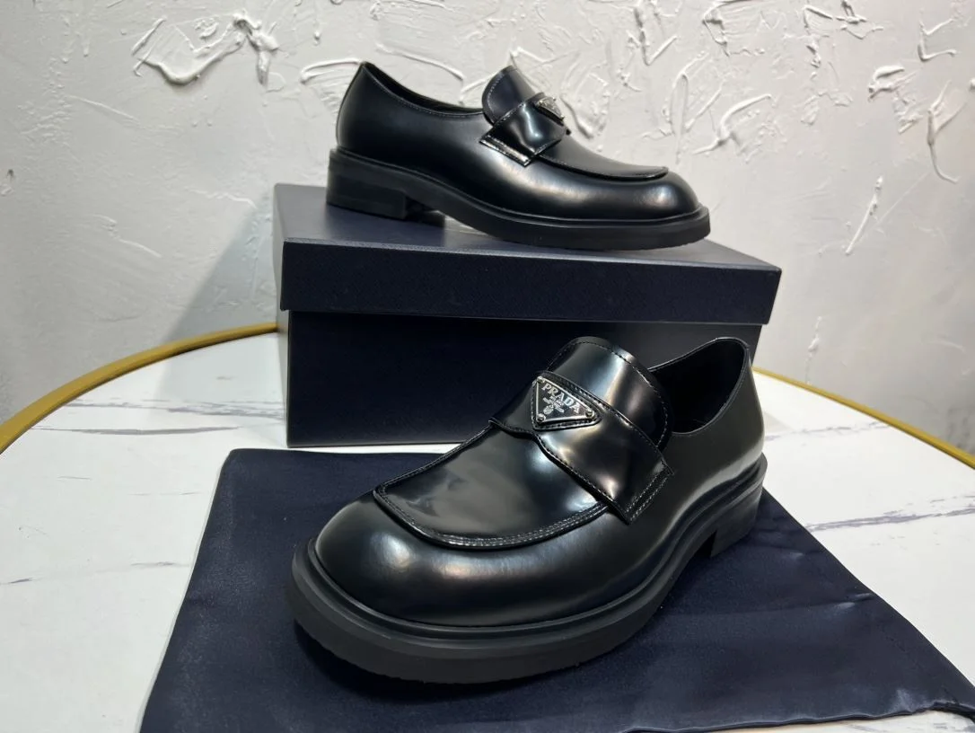 Prada Business Shoes Resilient 34260