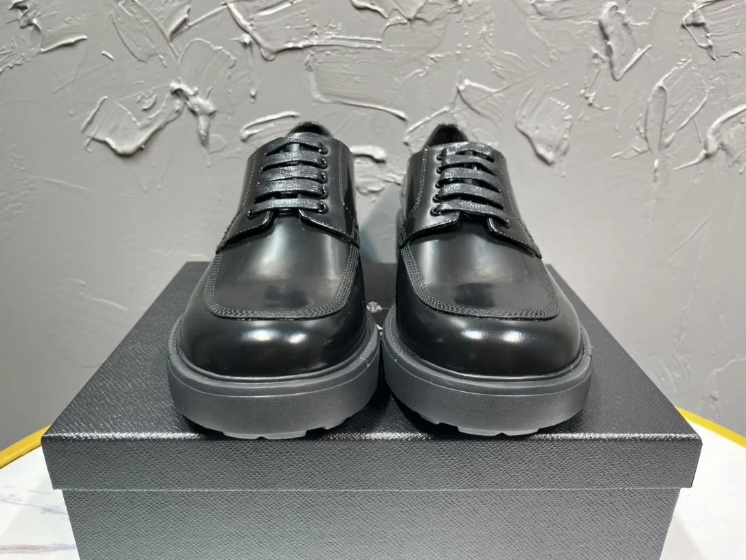Prada Business Shoes Versatile 34255