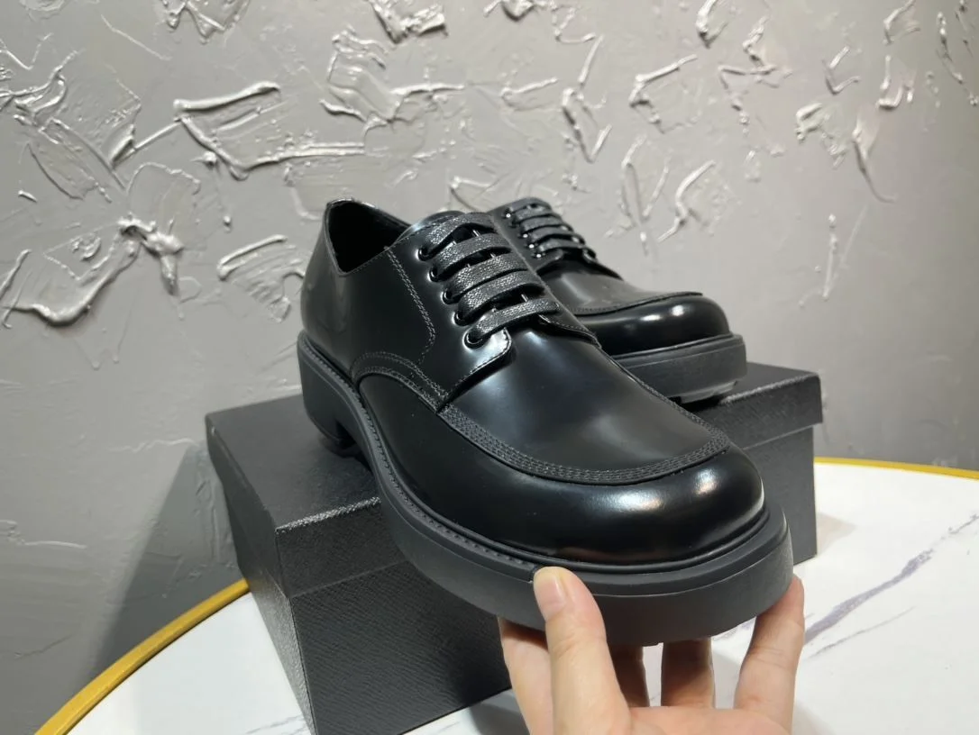 Prada Business Shoes Versatile 34255