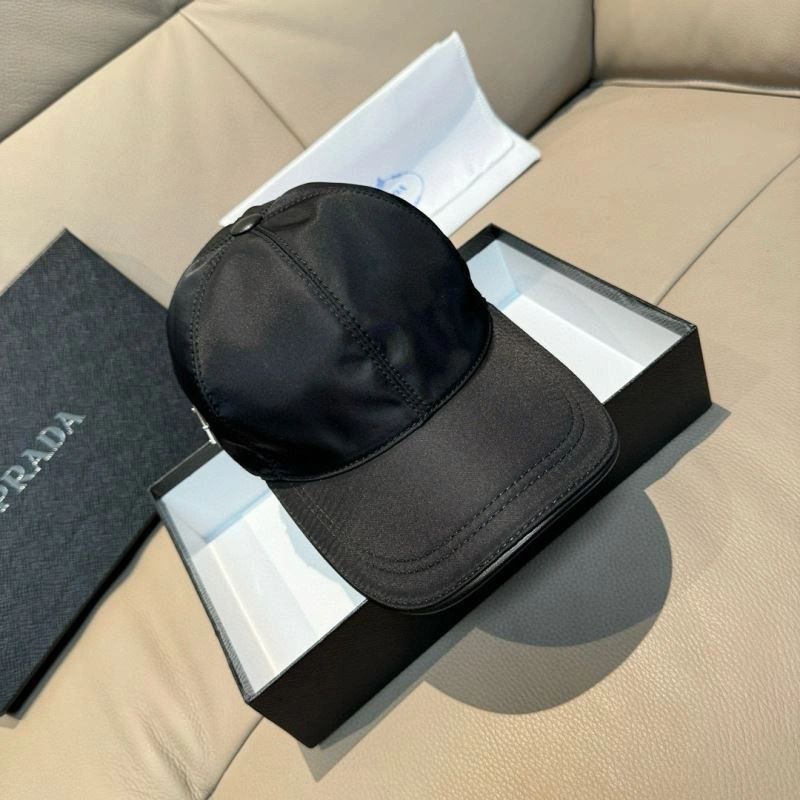 Classic Prada Caps 261111