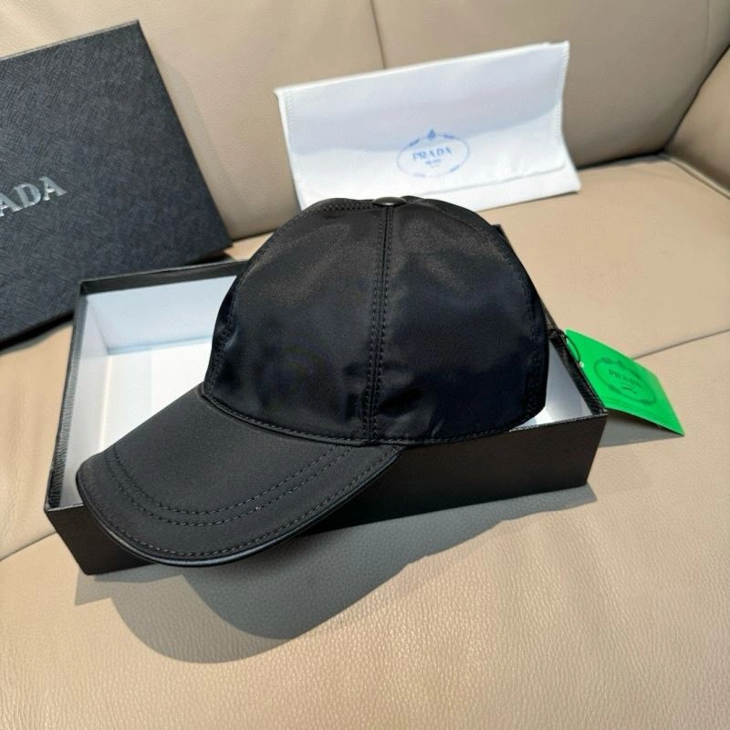 Classic Prada Caps 261111