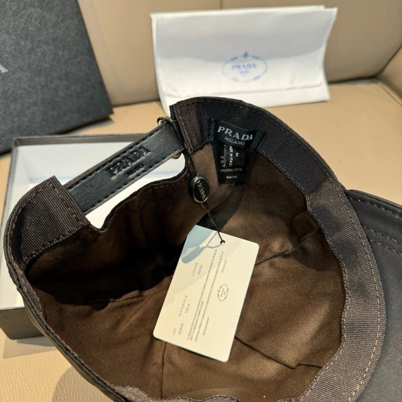 Classic Prada Caps 261111