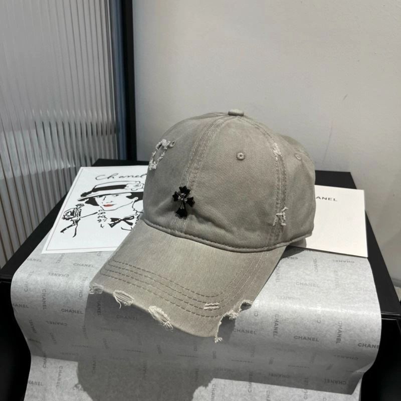 Prada Caps Practical 261109