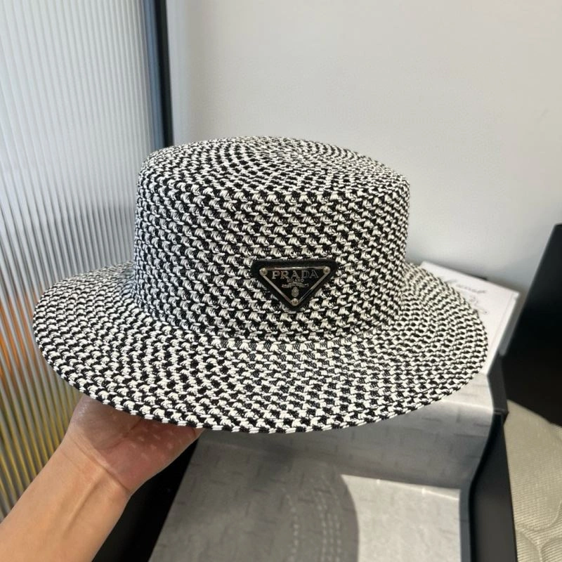 EyeCatching Prada Caps 261116