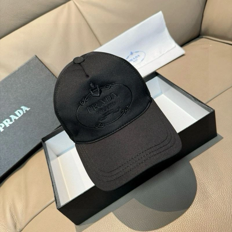 Seasonal Prada Caps 261092