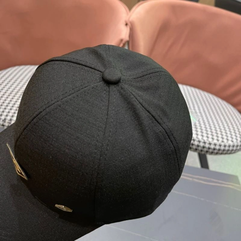 Prada Caps Bright 257248