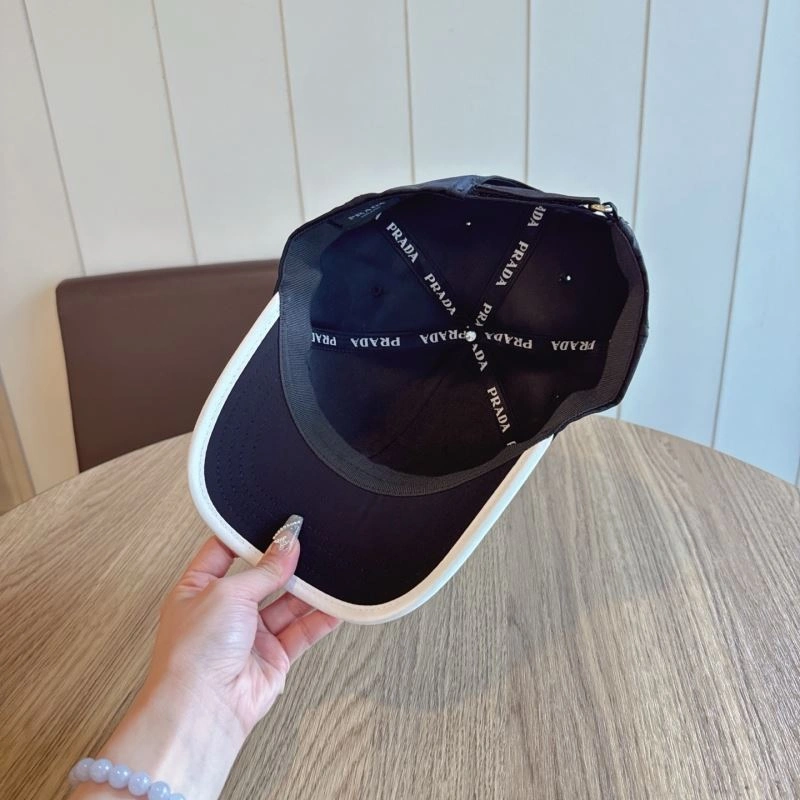 Prada Caps OnTrend 257249