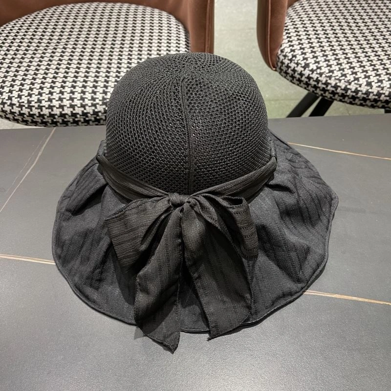 Prada Caps Versatile 257227