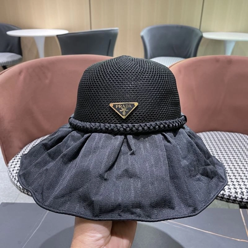 Prada Caps Versatile 257227