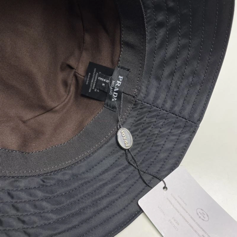 Prada Caps EyeCatching 257210