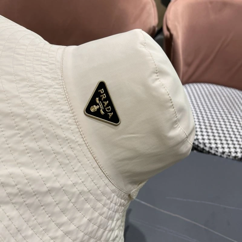Prada Caps AllSeason 257232