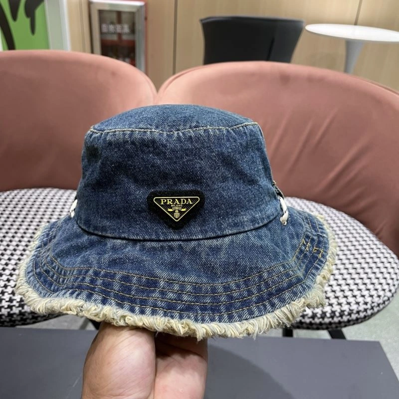 Prada Caps Sporty 257212