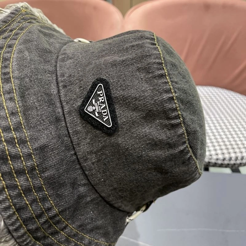 SmoothTexture Prada Caps 257209