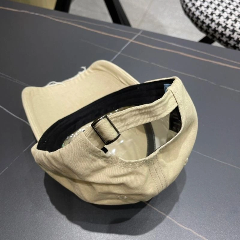 Prada Caps HighPerformance 257208