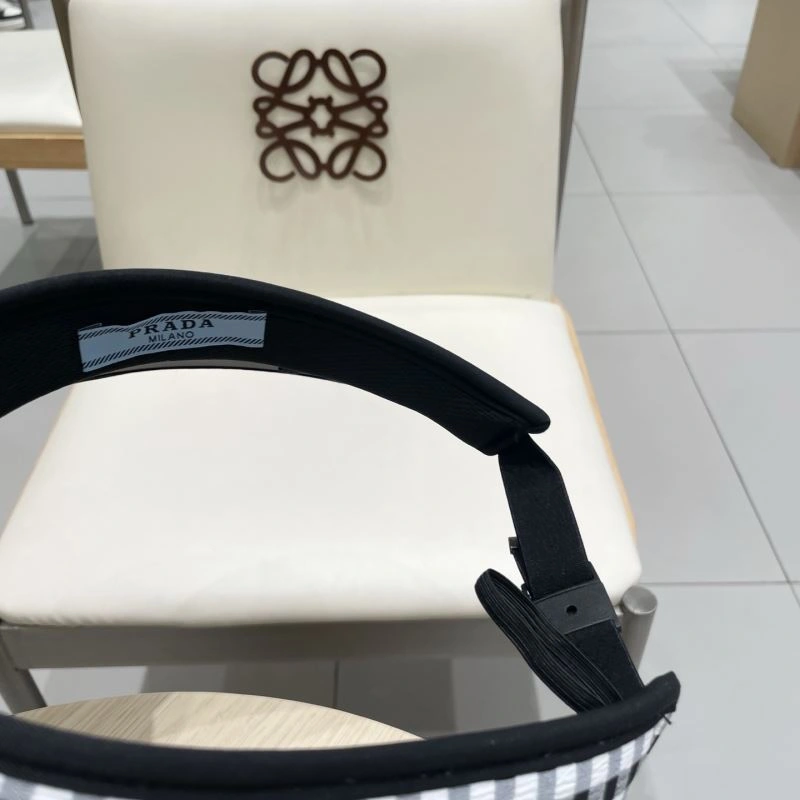 Prada Caps SunProtective 257205