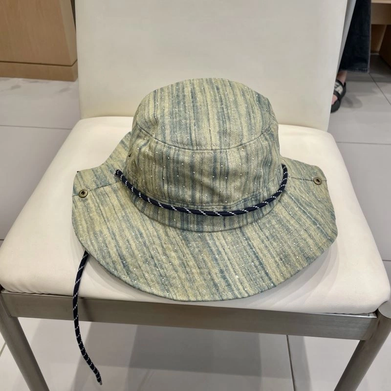 Snug Prada Caps 257200