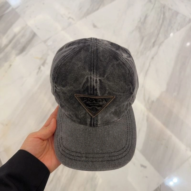 Prada Caps MultiPurpose 257184
